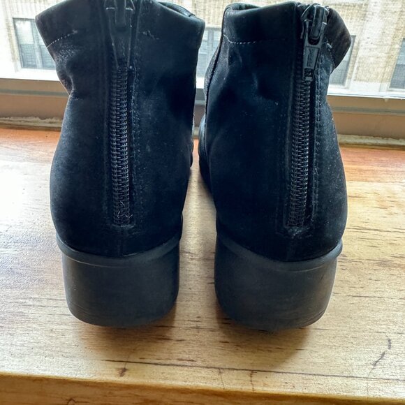 L'Amour Des Pieds Bootie Hadirat Black Nubuck Size 6.5 - Picture 6 of 9